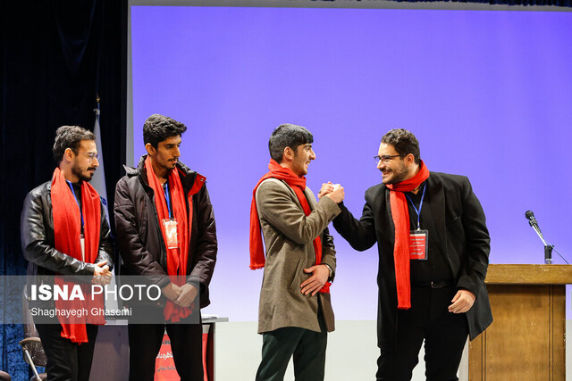 از لابی اسرائیل در مداخلهگری در مذاکرات تا بحران فرهنگی نسل Z