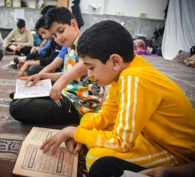 آیین اعتکاف در ۱۴۷ مسجد استان اردبیل با حضور پررنگ جوانان برگزار شد