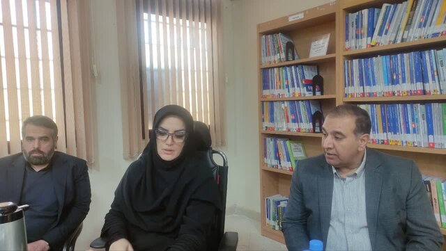دبیرکل نهاد کتابخانه‌های عمومی کشور از کتابخانه‌های بم بازدید کرد