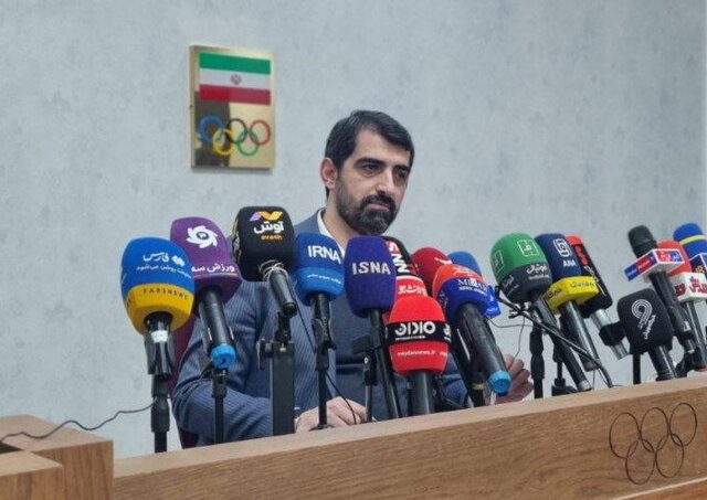 داوری: فیبا بی‌دلیل میزبانی را به ایران نداد/ در این ۴ سال هر اتفاقی افتاد!