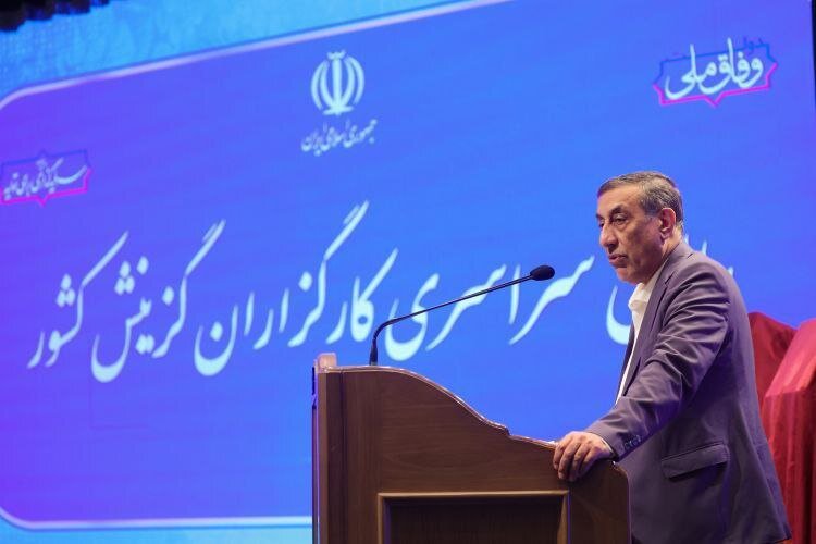 قائم‌پناه: هیچکس نباید حس کند با دستگاه غیرپاسخگو روبه‌روست