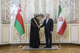 استقبال عراقچی از وزیر خارجه عمان در تهران