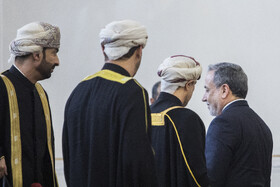 در حاشیه دیدار سیدبدر البوسعیدی،وزیر خارجه عمان با سید عباس عراقچی، وزیر امور خارجه ایران

