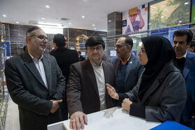 بازدید سیدعبدالحمید احمدی، قائم مقام جهاددانشگاهی از غرفه جهاددانشگاهی واحد اصفهان در هجدهمین گردهمایی مدیران پارک‌ها، شرکت‌ها، مراکز رشد، نوآوری و اشتغال جهاددانشگاهی ـ اصفهان