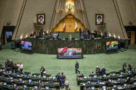 صحن علنی مجلس - ۲۱ دی