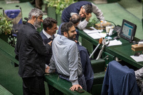 صحن علنی مجلس - ۲۱ دی