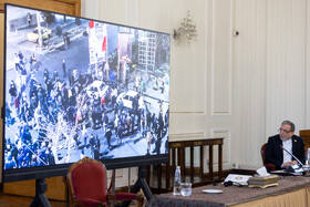 نشست سید‌عباس عراقچی، وزیر امور خارجه با سفرا و روسای نمایندگی‌های خارجی مقیم تهران