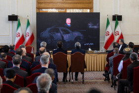 نشست سید‌عباس عراقچی، وزیر امور خارجه با سفرا و روسای نمایندگی‌های خارجی مقیم تهران