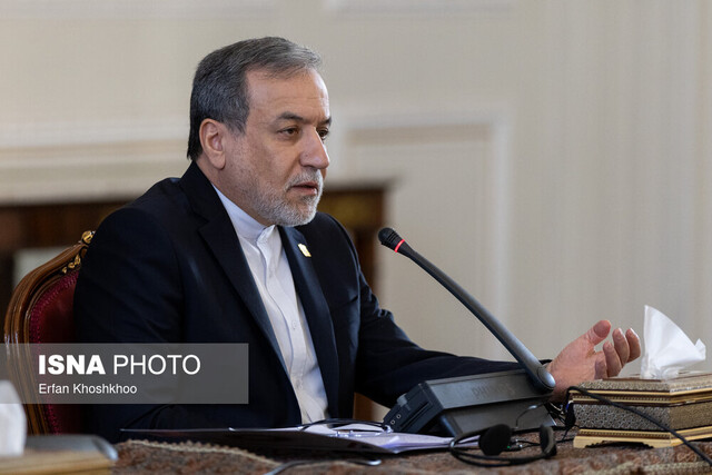 عکس: آرشیو عراقچی: مدارک زیادی از دخالت خارجی در حوادث تروریستی اخیر وجود دارد