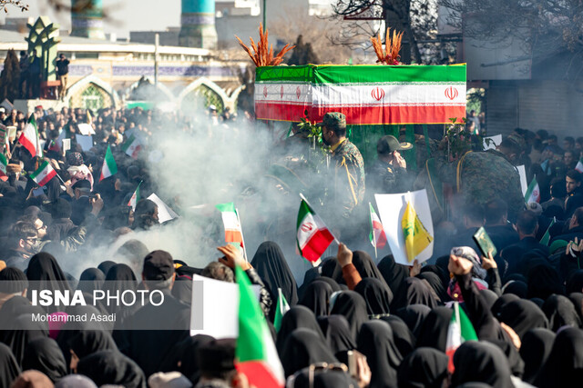 راهپیمایی محکومیت اغتشاشات اخیر در اراک برگزار شد