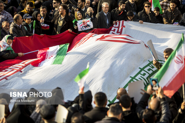 عکس تزئینی است اعلام مسیرهای راهپیمایی ۲۲ بهمن در زنجان