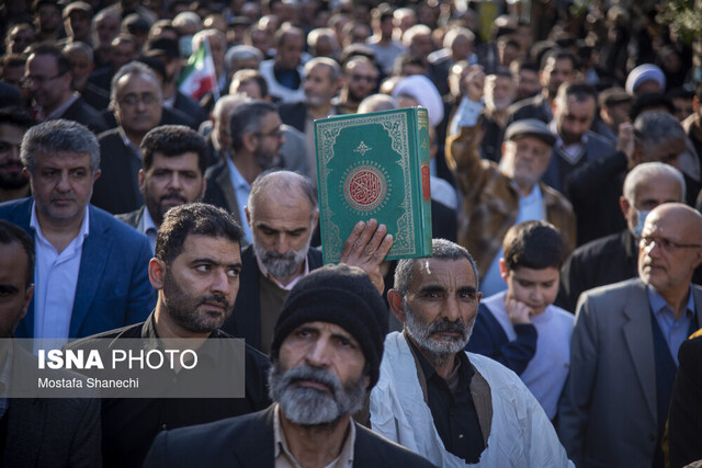 امام جمعه چالوس: مصلحت نظام در حفظ وحدت است/مسئولان باید خواسته مردم را بشنوند