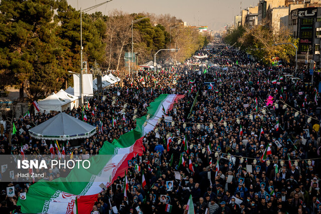 گاردین: بعید است گزینه نظامی ترامپ علیه ایران موفقیتآمیز باشد