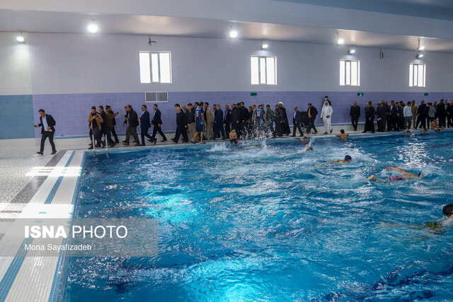 صف بلند افتتاح پروژه‌های ورزشی خوزستان