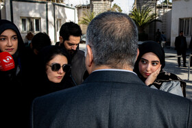 حاشیه جلسه هیات دولت - ۲۴ دی