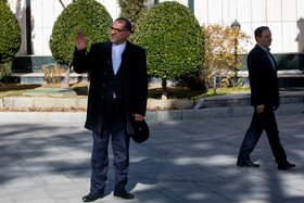 حاشیه جلسه هیات دولت - ۲۴ دی