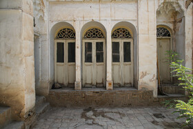 خانه تاریخی آقانورالله نجفی _ این اثر تاریخی چون مالک شخصی دارد، مرمت و نگهداری آن بر عهده مالک است و در صورتی که شرایط آن برای مردم خطرپذیر باشد و مالک اقدام به مرمت نکند، میراث فرهنگی و یا سازمان نوسازی و بهسازی شهر اصفهان ممکن است اقدام به مرمت اضطراری کند.