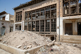 خانه تاریخی آقانورالله نجفی _ قدمت این خانه تاریخی به دوران قاجار باز میگردد اما طبق شواهد سنگ بنا اولیه این خانه در دوران صفوی گذاشته شده و دوران قاجار دچار تغییرات شده است.