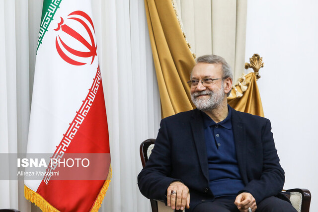 وزیر علوم: شهید لاریجانی با وجود نامهربانی‌ها با نظام قهر نمی‌کرد