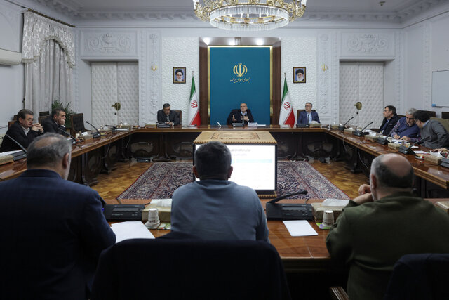 اخبار سیاسی یکم بهمن؛ تسهیل ورود خودرو کم مصرف/ضرورت اقناع جامعه پزشکی در حوادث اخیر