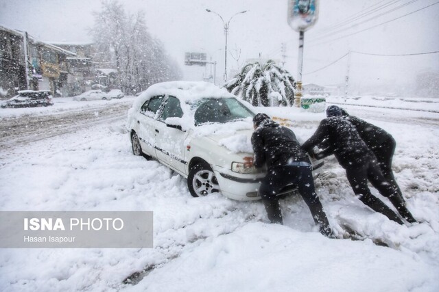 رخت سفید بر تن مازندران/ تاکید بر رعایت مصرف گاز از سوی مسئولان