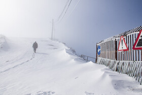 بارش برف در آرامگاه خالد نبی