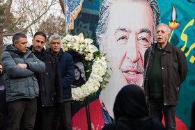 سخنرانی همایون اسعدیان -مدیرعامل خانه سینما در مراسم تشییع پیکر «رضا رویگری»