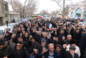 راهپیمایی مردم و روحانیون همدان در حمایت از قرآن و ولایت فقیه