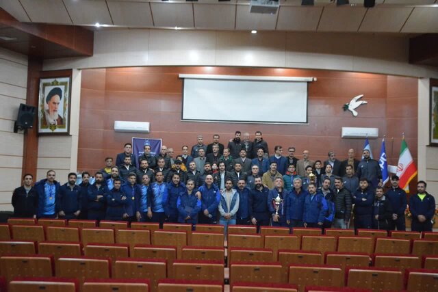 قهرمانی اصفهان در مسابقات فوتسال مناطق مخابرات ایران/ لرستان نائب قهرمان شد