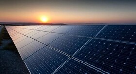 توسعه پنل‌های خورشیدی معکوس برای تولید برق در شب