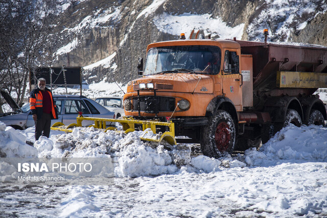 تمام محورهای شریانی استان سمنان باز و تردد در جریان است