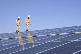 تنها در سال‌های ۲۰۲۳ و ۲۰۲۴، به اندازه مجموع کل نیروگاه‌های خورشیدی ساخته‌شده در تمام سال‌های قبل از آن، نیروگاه خورشیدی در جهان احداث شده است.