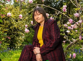 کتاب‌هایی که «الی اسمیت» را ساختند