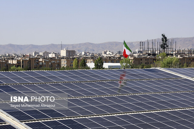 احداث نیروگاه‌های خورشیدی پشت‌بامی در روستاهای زنجان با سه رویکرد اجرایی