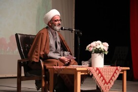 امام جمعه سمنان: دشمن در اغتشاشات مراکز دارای اثرگذاری بیشتر را هدف قرار داد