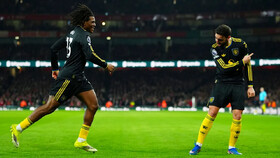 آرسنال هم برابر یونایتد زانو زد 