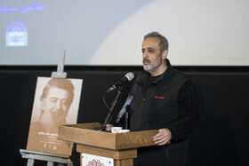 حمید نعمت‌الله، نویسنده و کارگردان در مراسم یادبود رضا رویگری