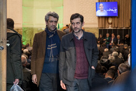 یوسف پزشکیان و سید مهدی طباطبایی، معاون ارتباطات دفتر رئیس جمهور  در مراسم ختم حاج محمدعلی جوادی یگانه