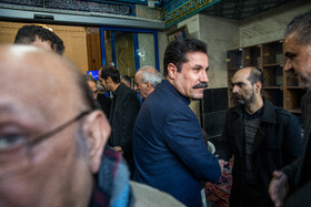 عبدالکریم حسین‌زاده، معاون رئیس جمهور در امور توسعه روستایی و مناطق محروم کشور در مراسم ختم حاج محمدعلی جوادی یگانه