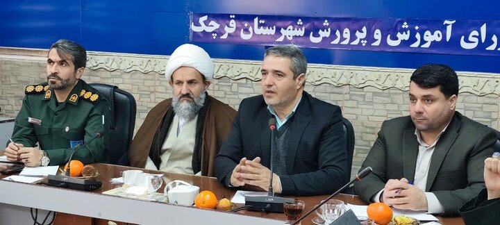 فرماندار قرچک: آموزش و پرورش خط مقدم مقابله با جنگ شناختی دشمن است