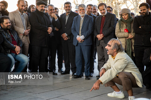 توضیحات وزیر ارشاد درباره پرونده قضایی تعدادی از هنرمندان و قطعی اینترنت