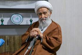 یک خطیب اخلاق و انقلاب: خدمات فرهنگی و کار رسانه‌ای از مهم‌ترین اقسام خدمت است