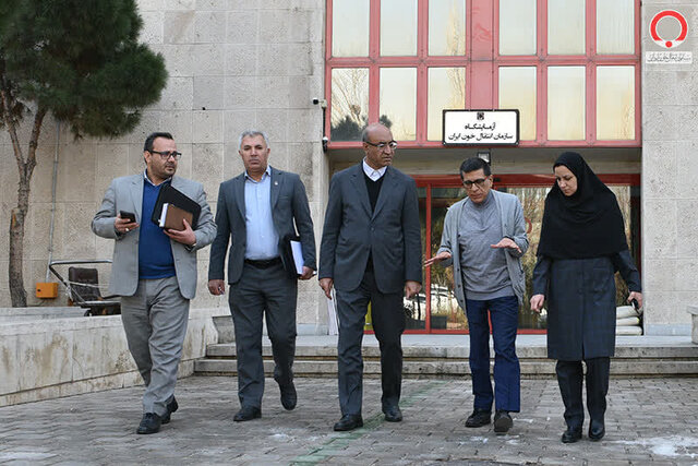 استاندار: احداث پایگاه انتقال خون جدید در کرمانشاه ضروری است