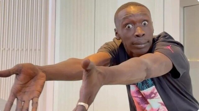 این مرد چهرهاش را ۱ میلیارد دلار اجاره داد