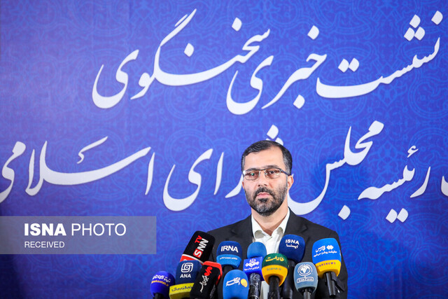 صدور مجوز اعتباربخشی آموزشی بیمارستان‌های آیت‌الله بروجردی و شهید چمران