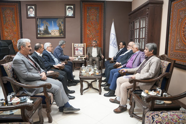 مدیرکل میراث‌فرهنگی استان: رفع چالش‌های هتلداران، مسیر توسعه گردشگری کرمان را هموار می‌کند