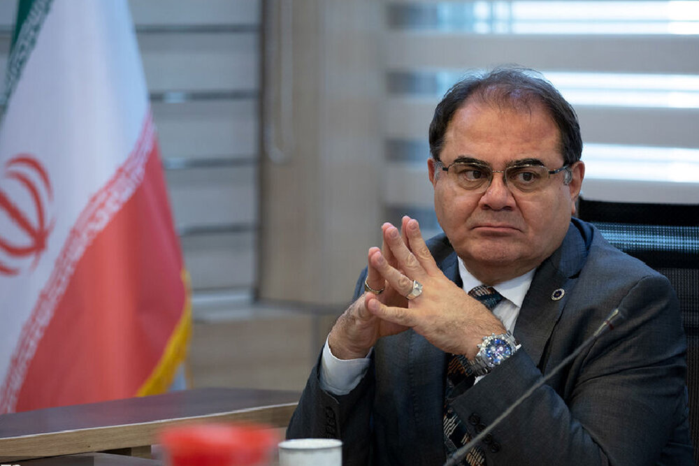 پیشنهاد تشکیل حزب فعالان اقتصادی برای اصلاح سیاست‌های ارزی