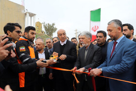 مراسم آغاز به کار اعطای روادید تردد خودروهای سواری از مرز خسروی در سفر وزیر فرهنگ و ارشاد اسلامی به کرمانشاه