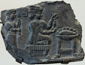 عتیقه‌های ایران چگونه قاچاق شدند؟/ کار بزرگی که «عزت‌الله نگهبان» کرد