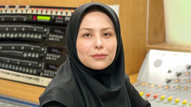 برنامه‌ای که برای جوانان تولید می‌شود باید از قالب‌ رسمی فاصله بگیرد